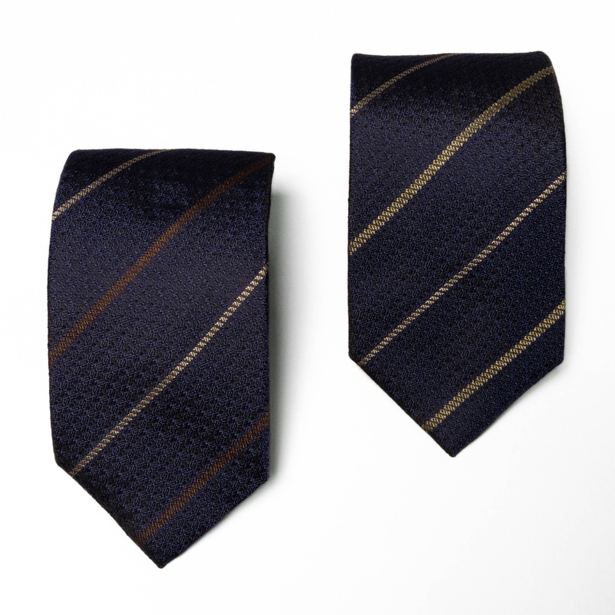 独鈷親子縞　玉子鼠色