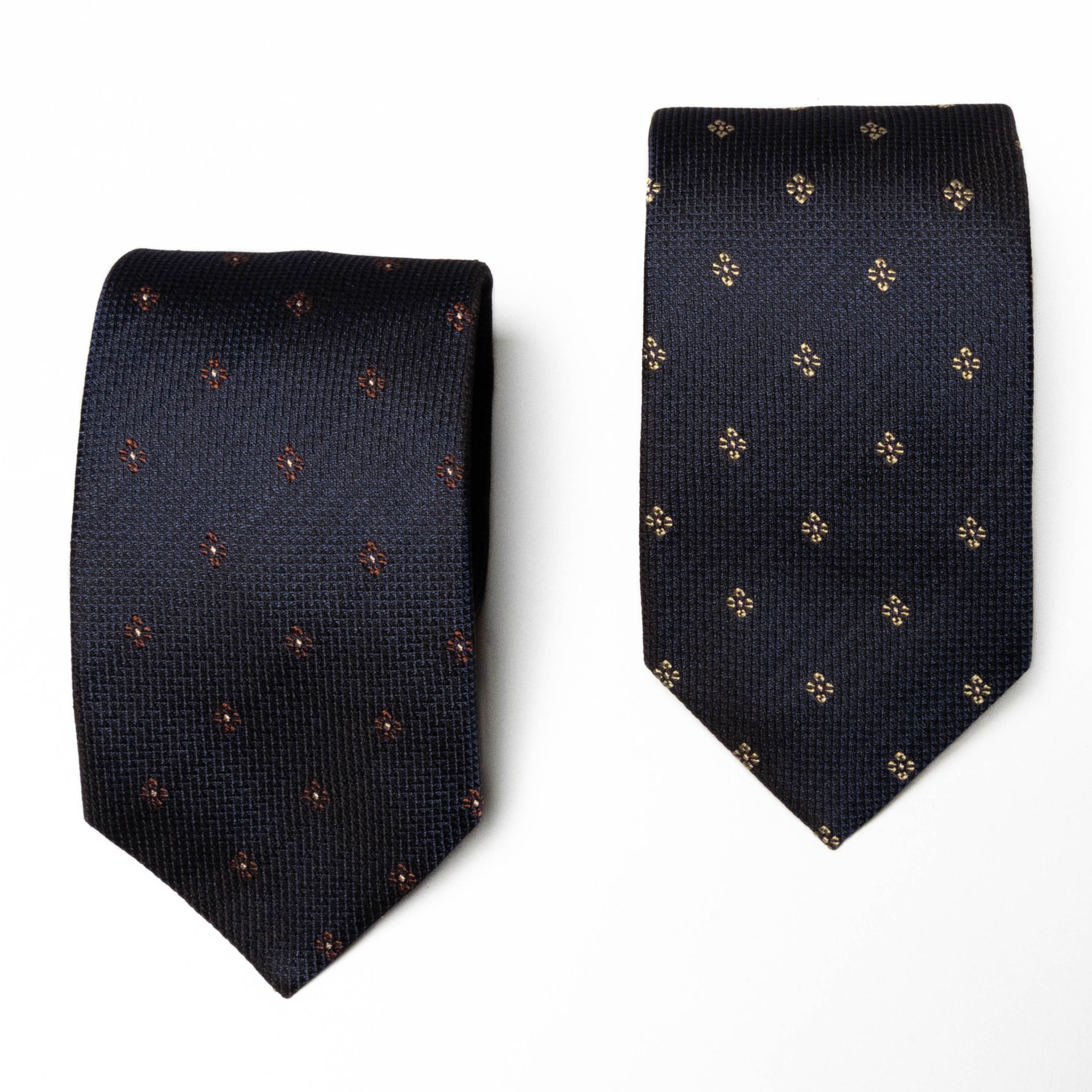 華皿鱗　栗梅茶色