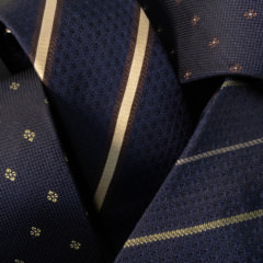 独鈷夫婦縞　惚色