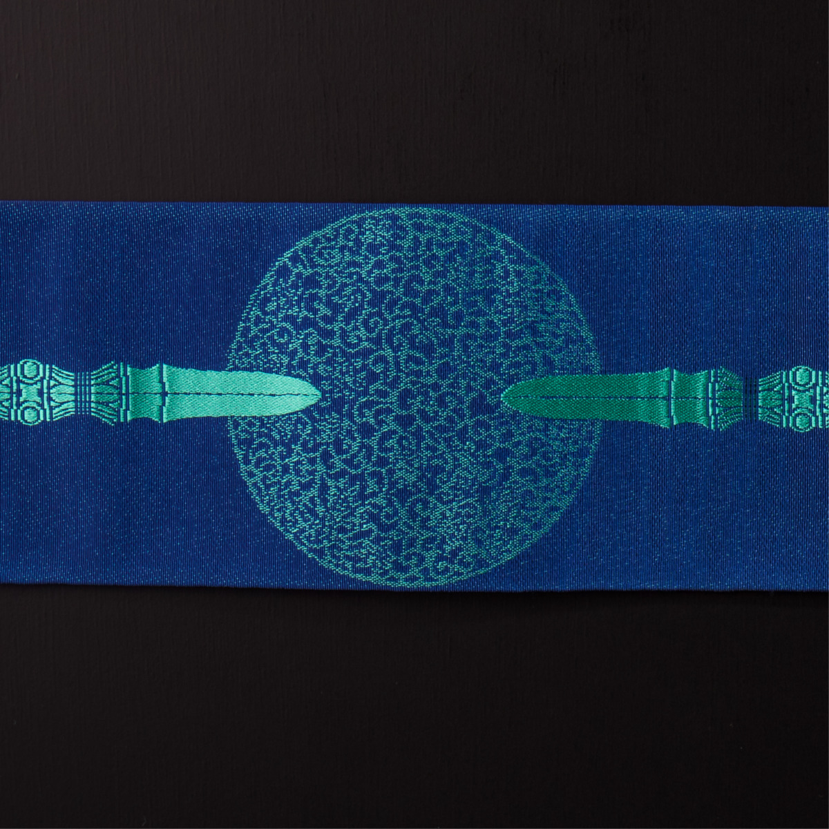 Yamaobi by Hiromine Nakamura -独鈷華皿/瑠璃紺に緑青-