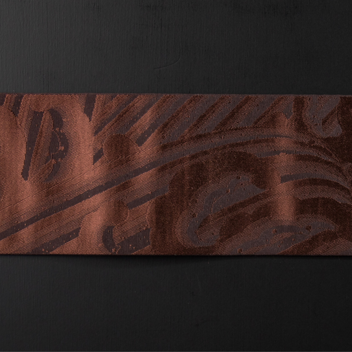 Yamaobi by Hiromine Nakamura -波しぶき/黒鳶色-